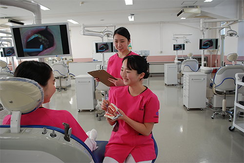 体験実習「口腔保健学科」